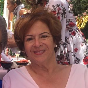 Meet your Posher, Monica